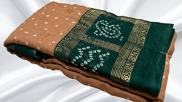 Summer Cool Gold Foil Saree - Beige & Green
