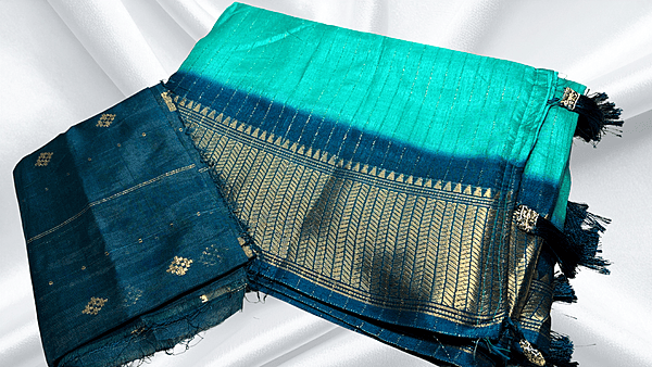 Range Rover Gold Line Jari Saree - Turquoise