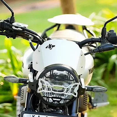 Legundary Zephyr Visor Blk Silver for Yamaha XSR 155 Legundary Zephyr Visor Blk Silver for Yamaha XSR 155