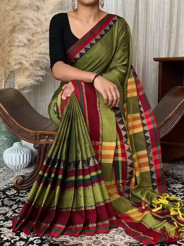 Mehndi Green Narayanpet cotton saree with Red Border Temple Design