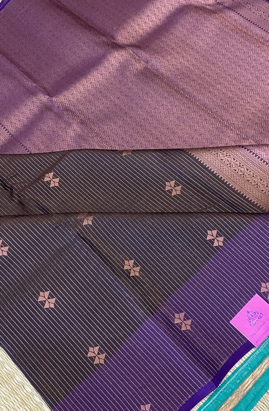 JANAKI DELIGHTS VAIRAOOSI