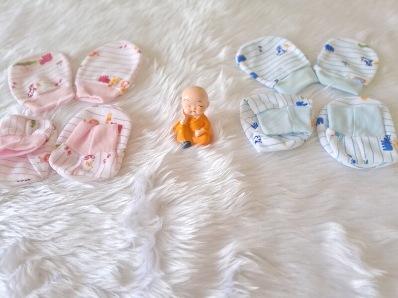 Mitten and Booties - Pack of 4