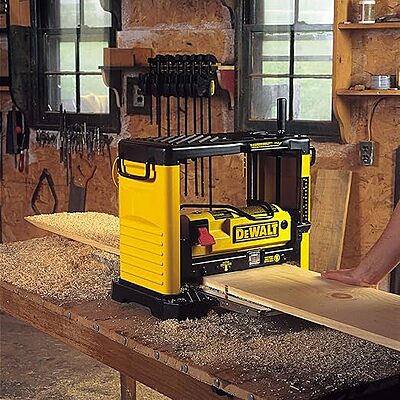 Planer Machine, 82mm 3-1/4" 550W DW733-QS Electric: Dewalt