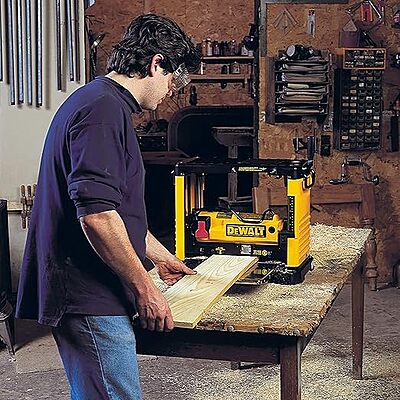 Planer Machine, 82mm 3-1/4" 550W DW733-QS Electric: Dewalt