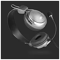 Zebronics Zeb-Supreme USB Headset – With Mic: Experience superior sound quality and comfort with this stylish headset. Perfect for gaming, calls, and music. Adjustable mic for clear communication.