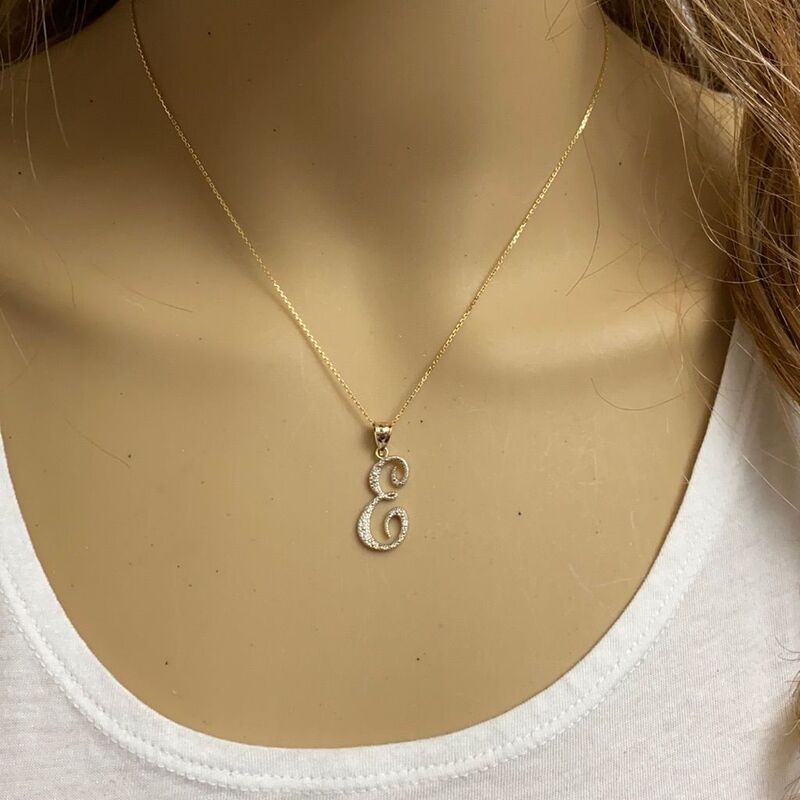 Alphabet Pendant - Emmmie