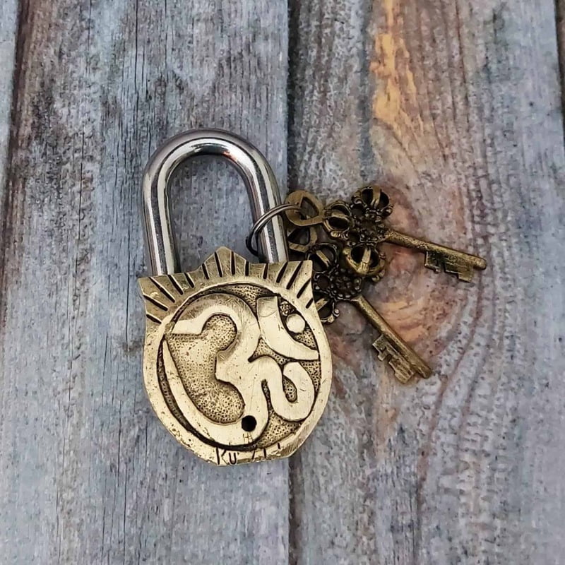 Brass Hanuman Door Lock - 4.5 inch Height | Auspicious Brass Hanuman Door Lock for Protection