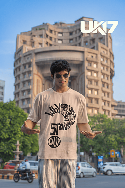 UK17 Stand Out Typography Premium T-Shirt