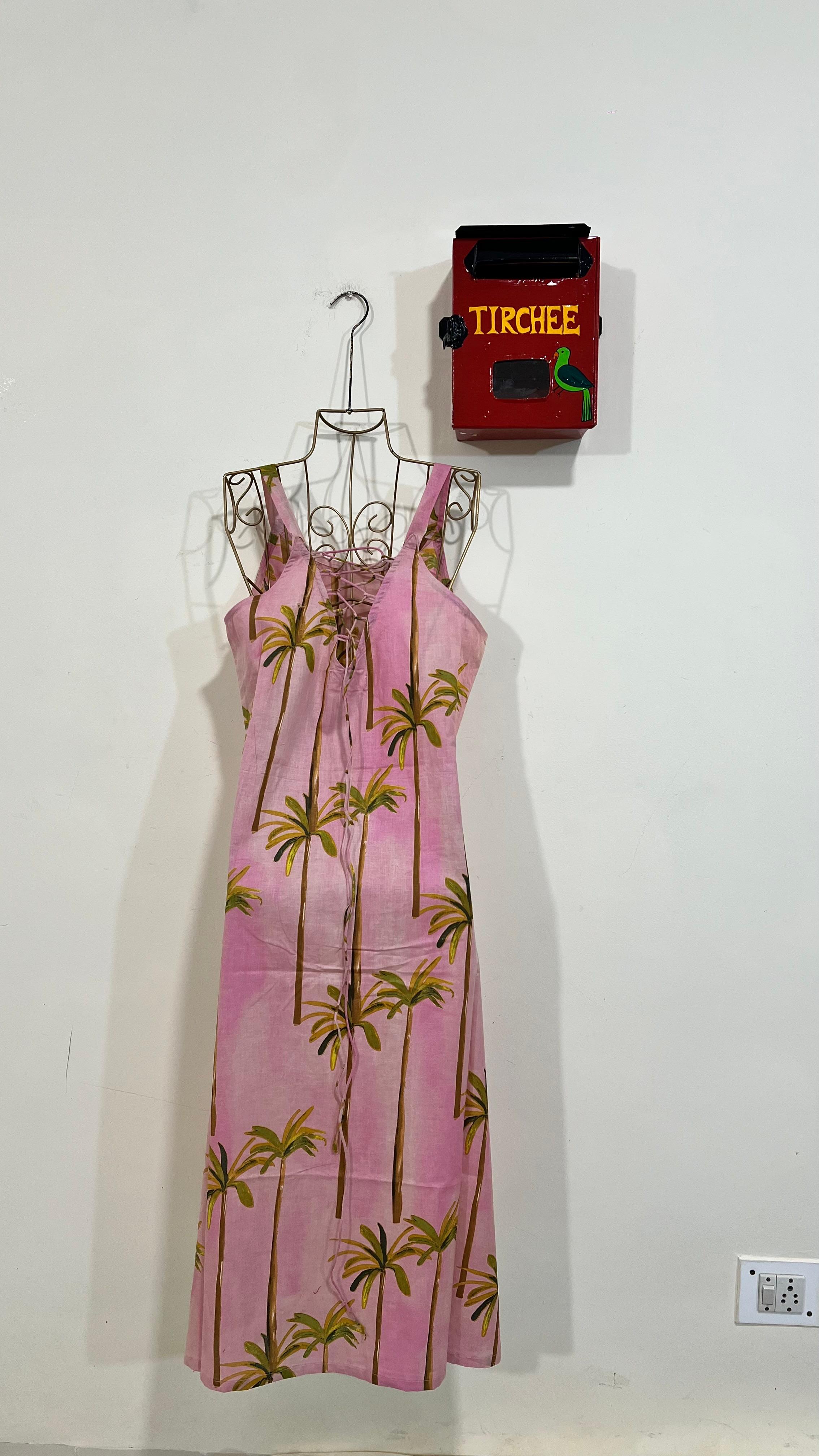 Ira's strappy back lace up kurta - Pink & Palms