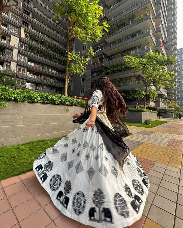 Black and white Digital Print Muslin Cotton Lehenga Choli D.37