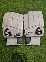 Cricket Batting Gloves -SG LITEVATE