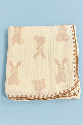 4-Layer Muslin Cotton Crinkled Blanket 100* 110cm – Assorted Designs 4-Layer Muslin Cotton Crinkled Blanket 100* 110cm – Assorted Designs