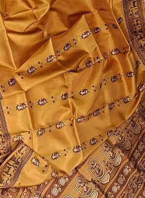 Figure motif Baluchari Color Golden mustard