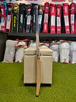 Cricket Bat - SS-EW MASTER 7000