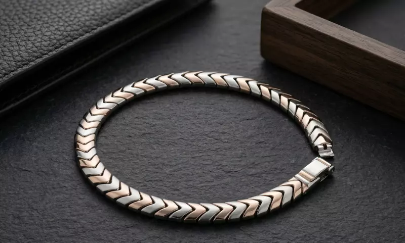 925 Silver Two Tone Vector Link Bracelet