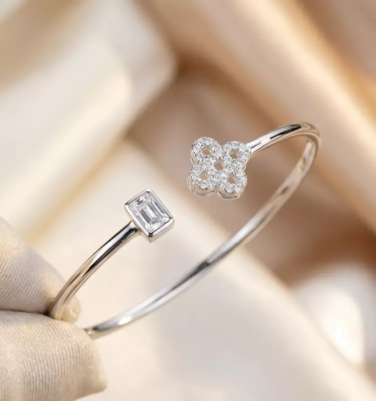925 Silver Geometric Bloom Bypass Bangle