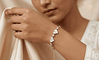 925 Sterling Silver Luminescent Hearts Bracelet For Her