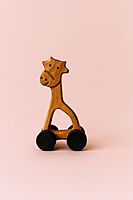 Zuzu the Giraffe Wheel Toy