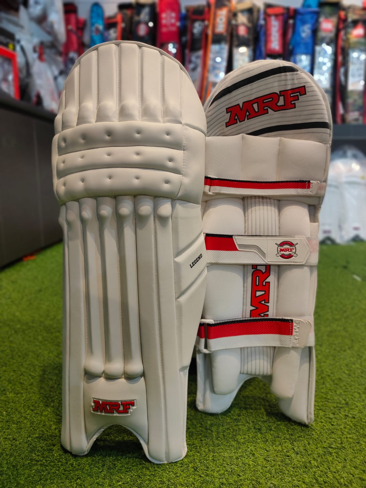 CRICKET BATTING PAD MRF LEGEND