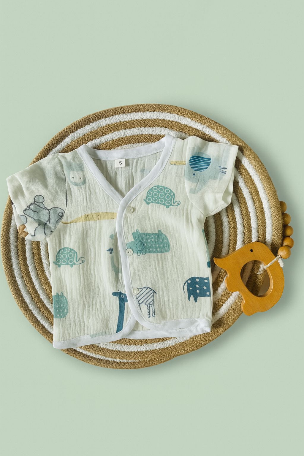 Premium Crinkled Muslin Cotton Jhabla (0–3 Months) – With Sleeves Premium Crinkled Muslin Cotton Jhabla (0–3 Months) – With Sleeves