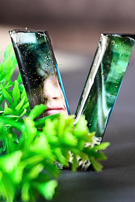 'V'LETTER KEYCHAIN BTS PHOTO(LKP0005)