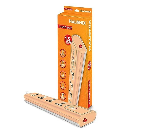 HAMMOK HALO II 4+1 Power Strip features 4 AC outlets and 1 USB port, perfect for charging multiple devices. Comes with a 1.5M cable for flexible placement. Ideal for home or office use.