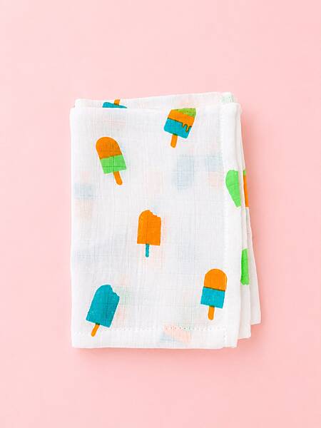 Muslin Hand & Face Towel (35 x 50 cm) – Assorted Prints Muslin Hand & Face Towel (35 x 50 cm) – Assorted Prints