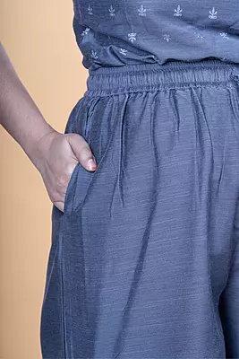 Women Flared Solid Palazzo - Grey