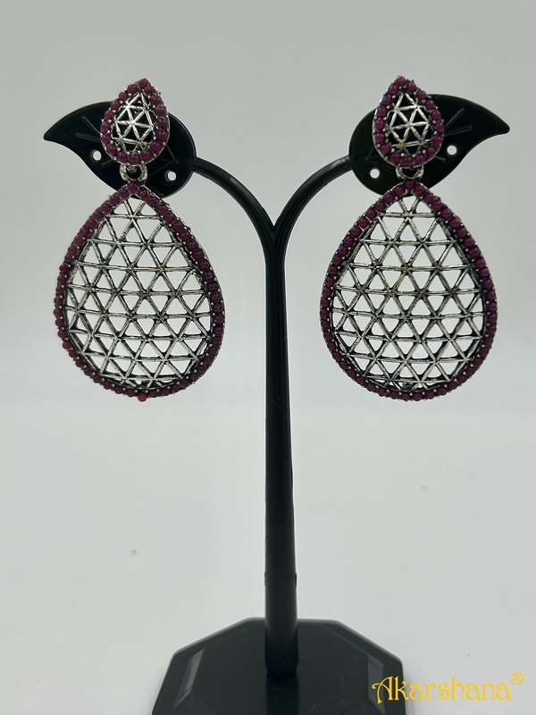 Oxidised Metal Dangles A1TJ00015B