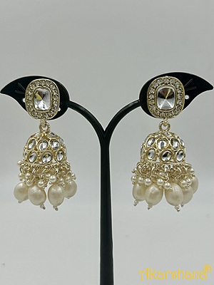 Light Gold Kundan and Stones Jhumka A1TJ00016