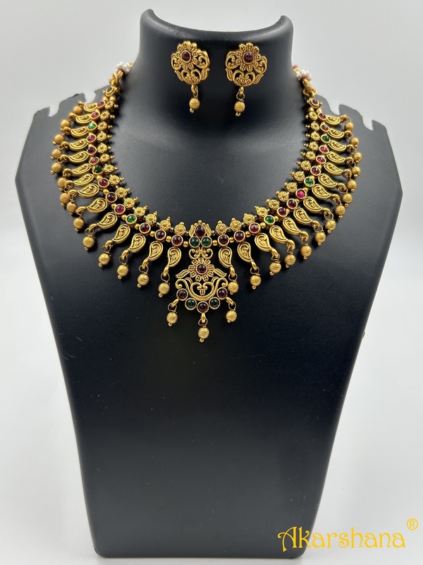 Mat Finish Mango Pattern Necklace with Studs A1TJ00079