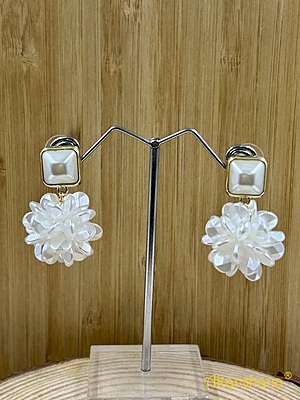 Acrylic Square Pearl Dangle A6FJ00253B