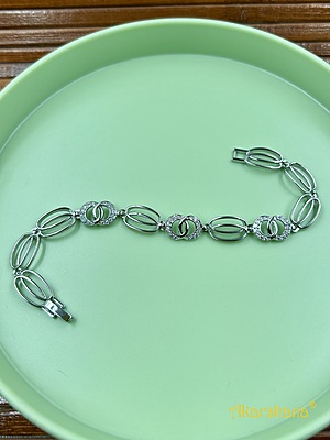 Stone Studded Link Bracelet A7FJ00004E