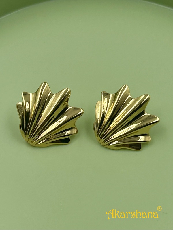 Anti Tarnish Shell Earring A7FJ00023A