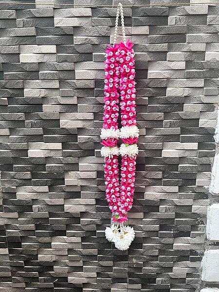 Artificial Garland 2