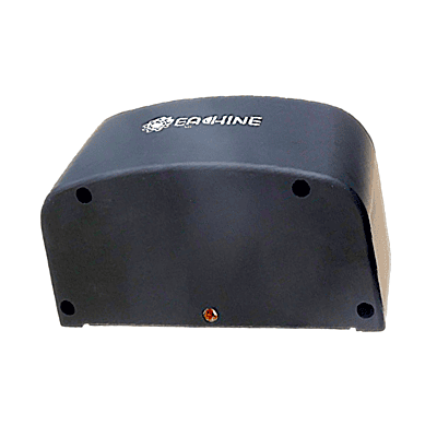 Top angle of the Eachine EV800D FPV goggles highlighting the control buttons and DVR slot Top angle of the Eachine EV800D FPV goggles highlighting the control buttons and DVR slot