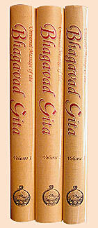 Universal Message of the Bhagavad Gita (Set)