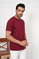 Round neck Regular fit T-shirt