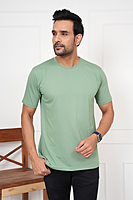 Round neck Regular fit T-shirt Light colour