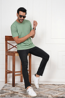 Round neck Regular fit T-shirt Light colour