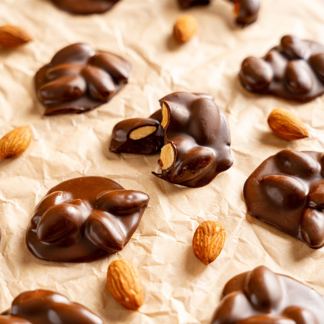 Dark Chocolate Almonds Rocks 100 Gms