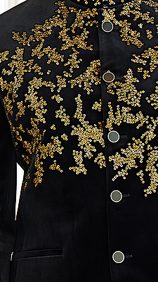 Aurelius Gold Embroidered Jodhpuri