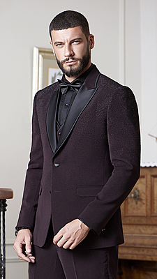 Burgundy Royale Textured Tuxedo