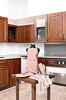Kitchen Combo Set – Apron, Mitt, Holder & Towels