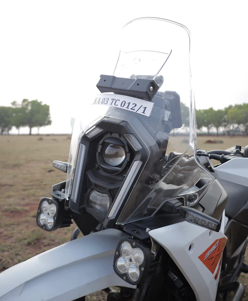 Motourenn Aux Light Mount OEM Style for KTM 390 Adventure 2025 Onwards Motourenn Aux Light Mount OEM Style for KTM 390 Adventure 2025 Onwards