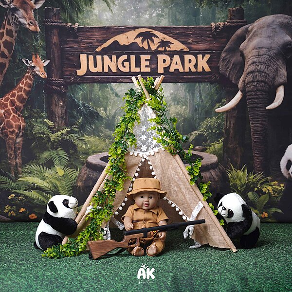 Safari Guide Theme - Toddler