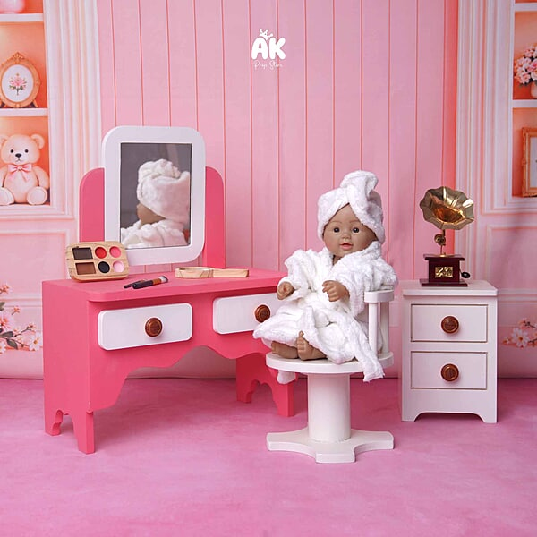 Princess Makeover Theme - Toddler