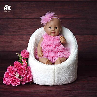 White Pod Theme - Toddler