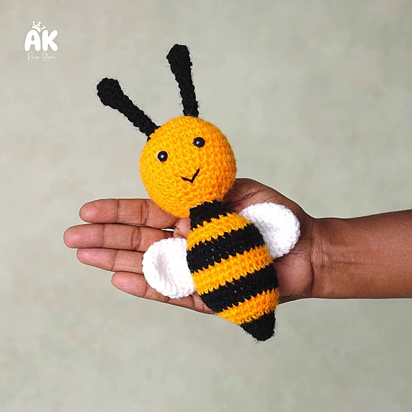 Crochet Honey Bee