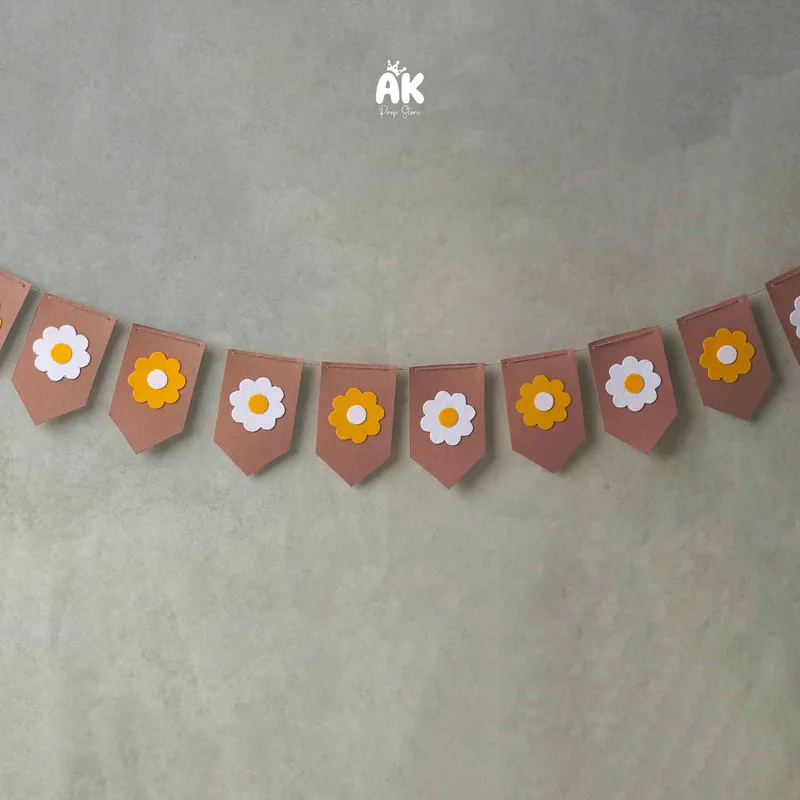 Felt Banner - Type 01